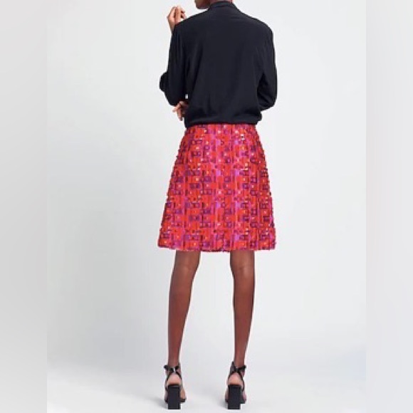 NWT Dolce & Gabbana skirt. Size 36 (0 U.S.) - Picture 4 of 9